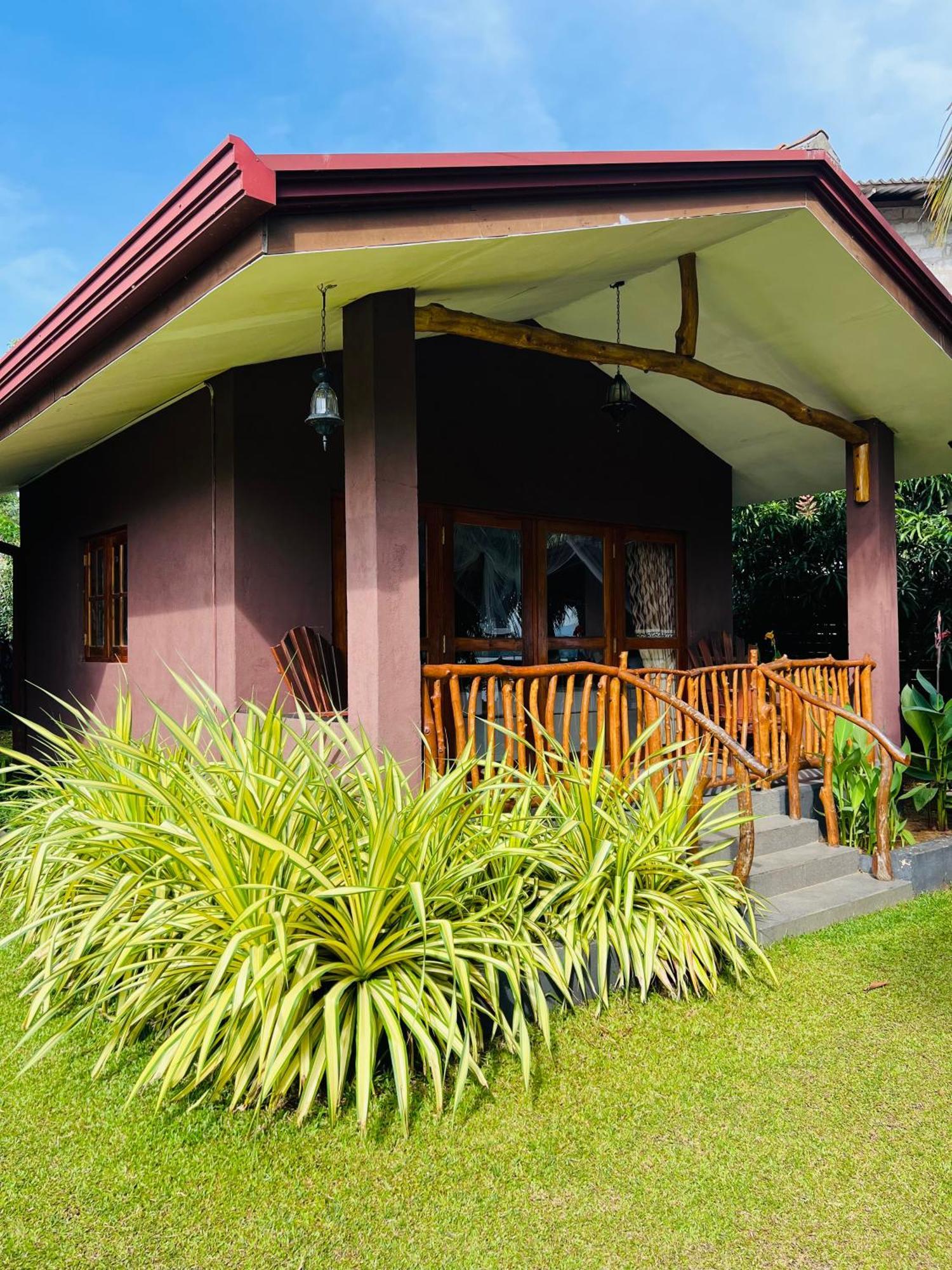 Yala Elephant Cottage Tissamaharama Exterior foto